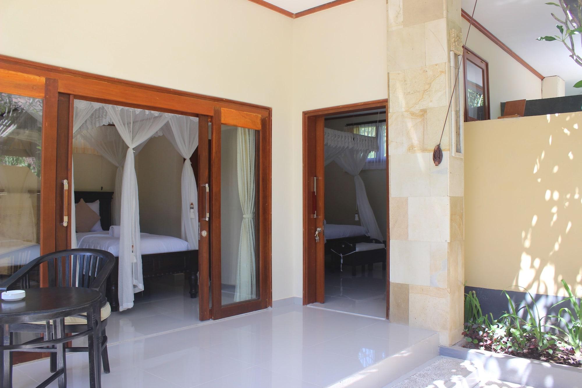 Arya Amed Beach Resort And Dive Center Екстер'єр фото