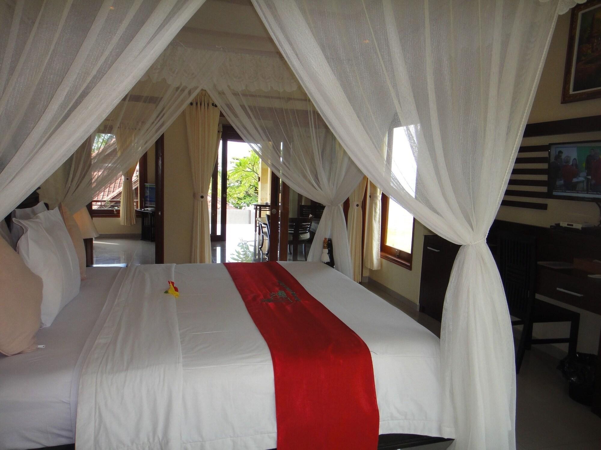 Arya Amed Beach Resort And Dive Center Екстер'єр фото