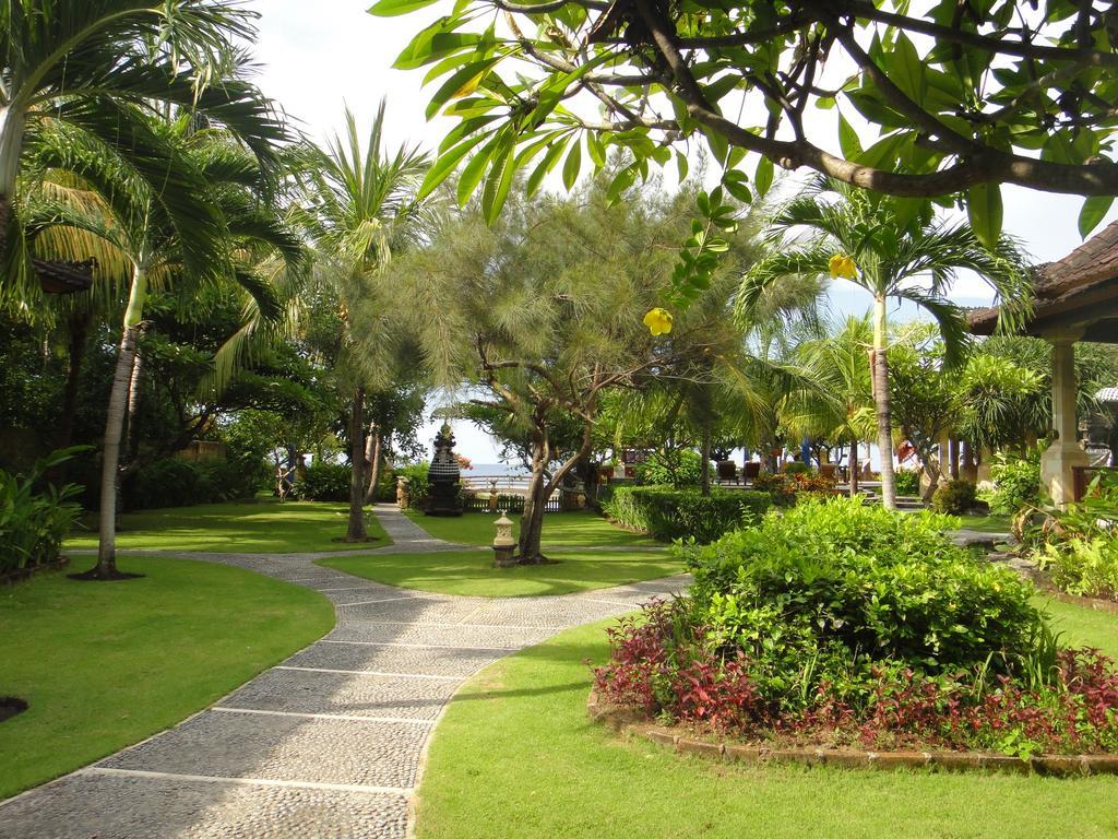 Arya Amed Beach Resort And Dive Center Екстер'єр фото