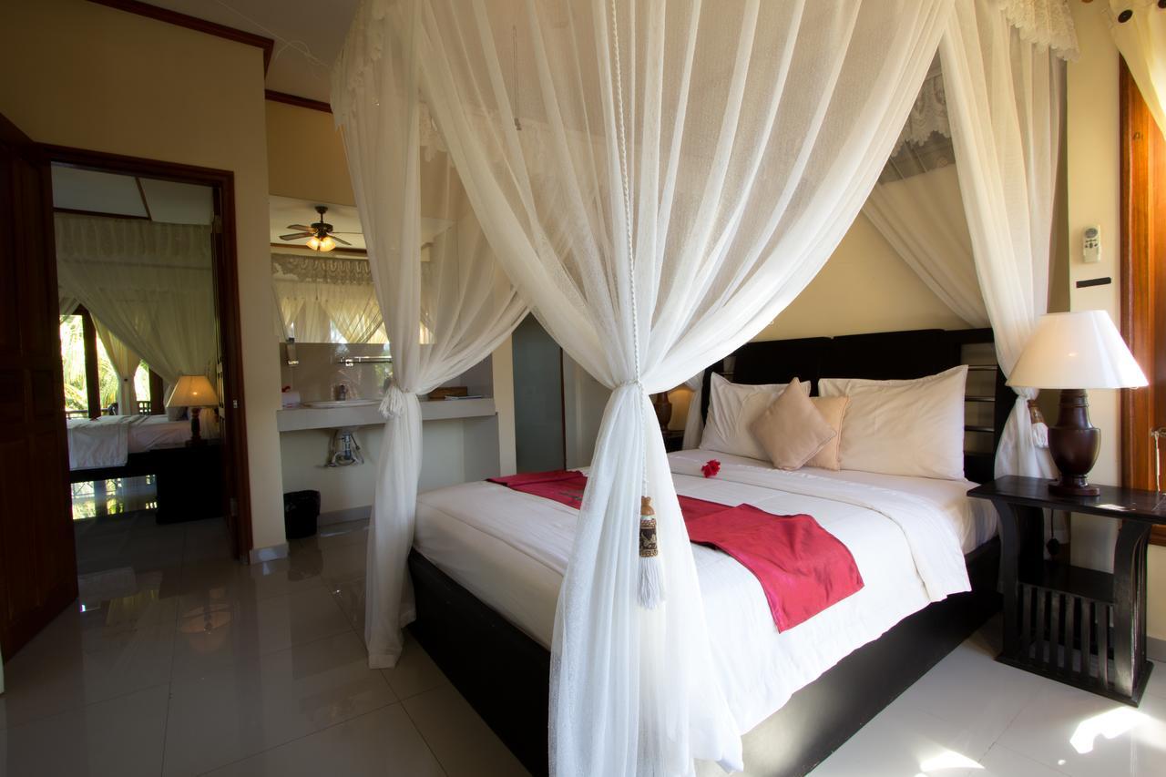 Arya Amed Beach Resort And Dive Center Екстер'єр фото