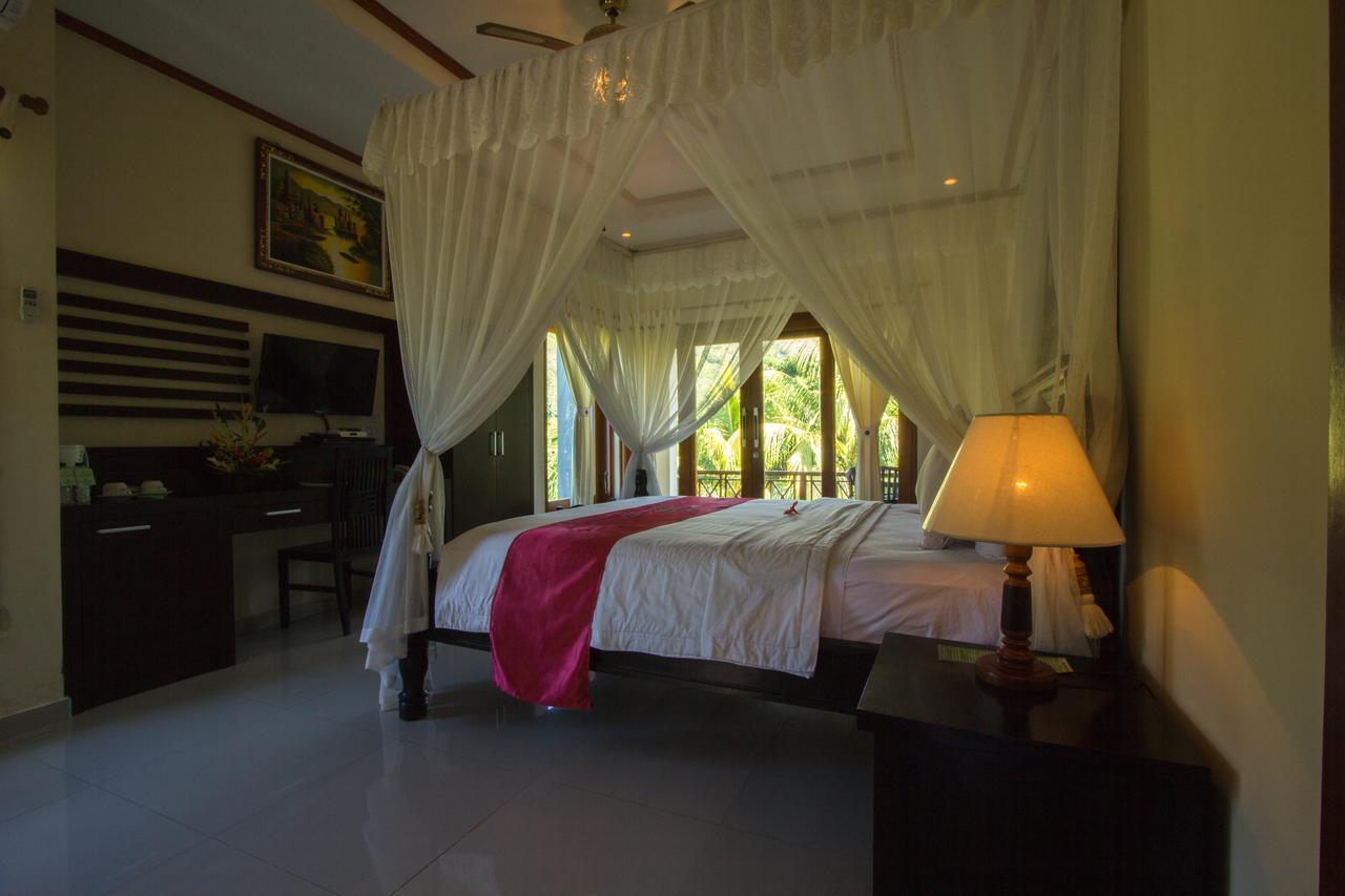 Arya Amed Beach Resort And Dive Center Екстер'єр фото